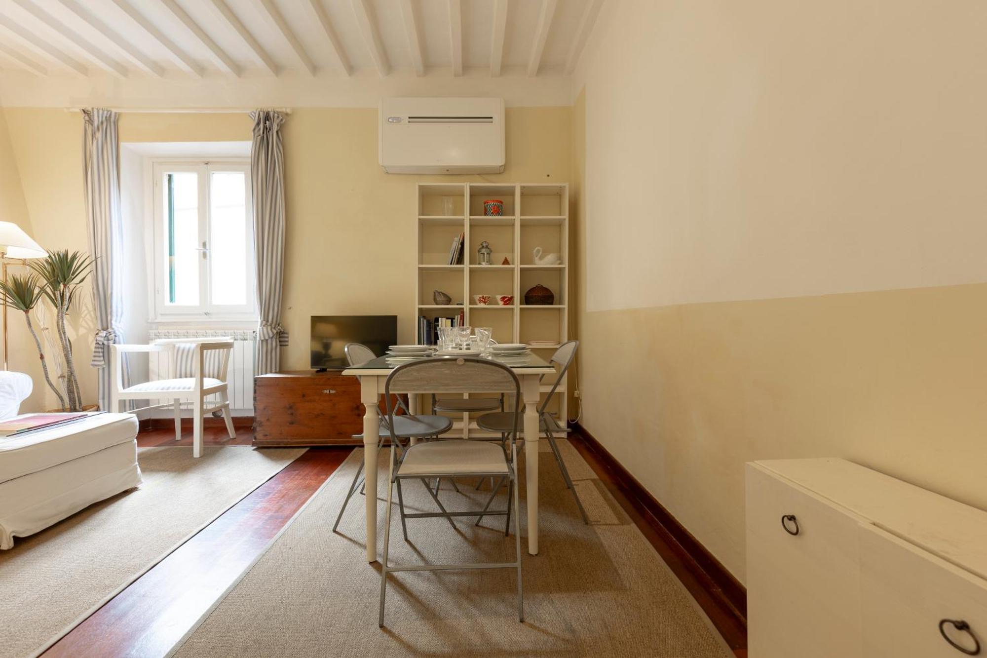 Apartment Sweet San Frediano Florenz
